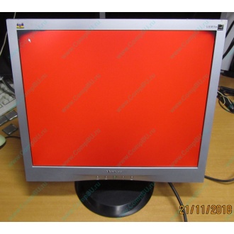 Монитор 19" ViewSonic VA903 с дефектом изображения (битые пиксели по углам) - Уфа.