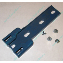 Синий пластмассовый фиксатор-защёлка HP 224981-001 для 5.25" устройств в HP ML370 (Уфа)